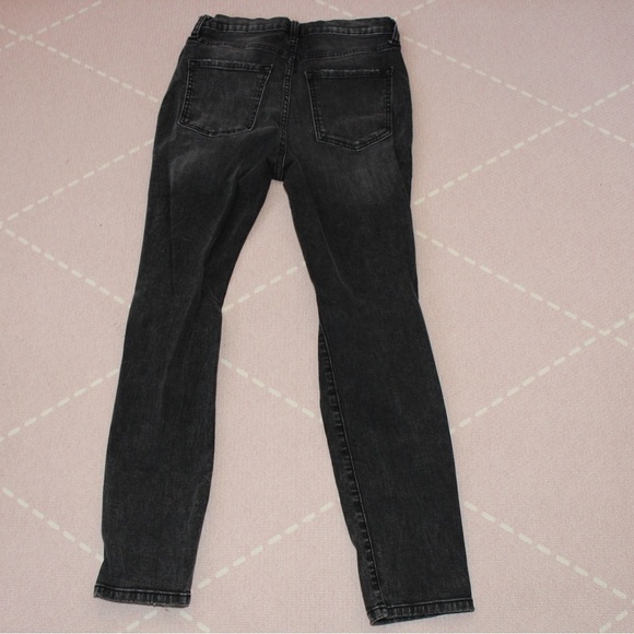 Maverick The Collection Women’s Black Jeans Ripped 7/W28 Trendy - Picture 2 of 4